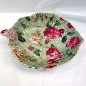 VINTAGE ANTIQUE REFLECTIONS by I. GODINGER and Co. GREEN FLORAL PORCELAIN DISH